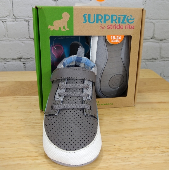 Stride Rite Other - Surprise shoes by Stride Rite